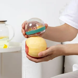 Multifunctional Round Peeler – Peel-Catching & Ergonomic | Quickslice