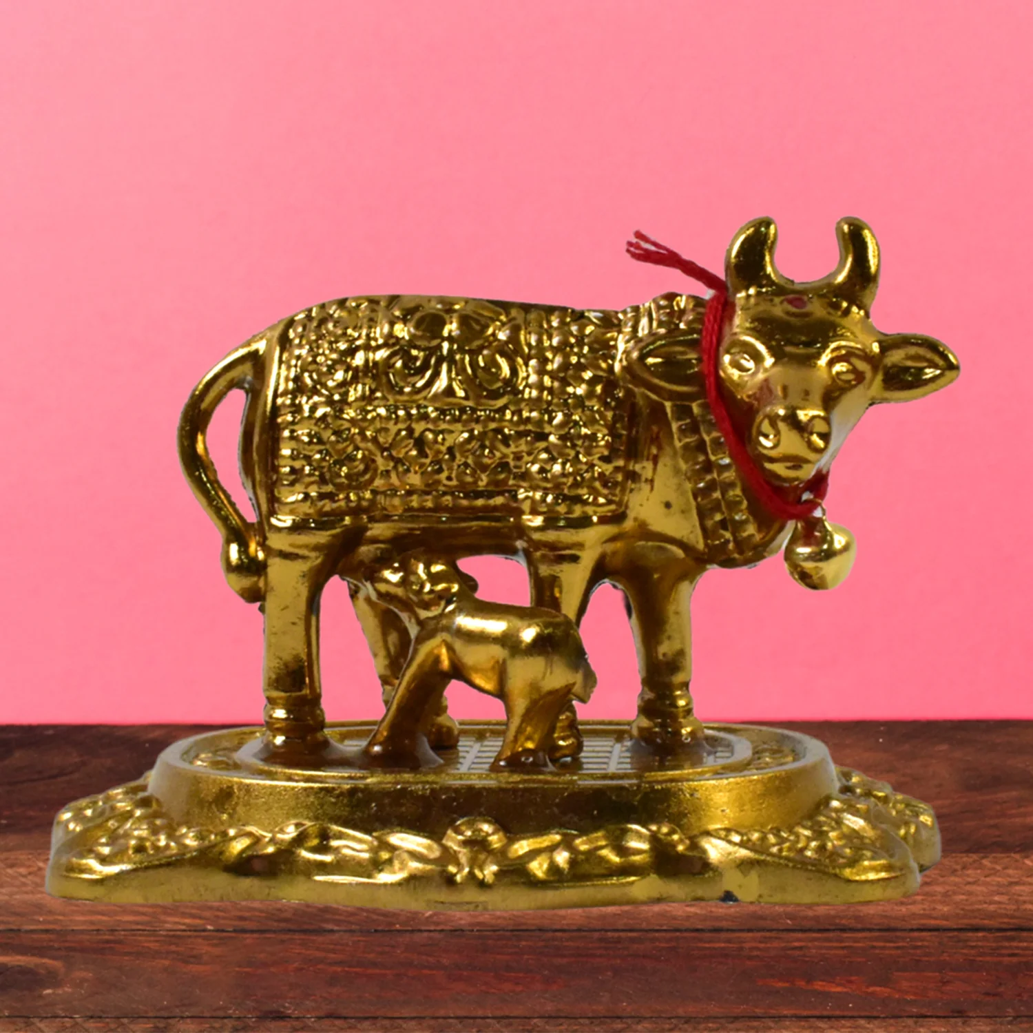 03-4081_metal_golden_kamdhenu_cow_n_calf.webp Golden Metal Kamdhenu Cow Showpiece – Spiritual Home Decor - Decorative Showpiece product image 3