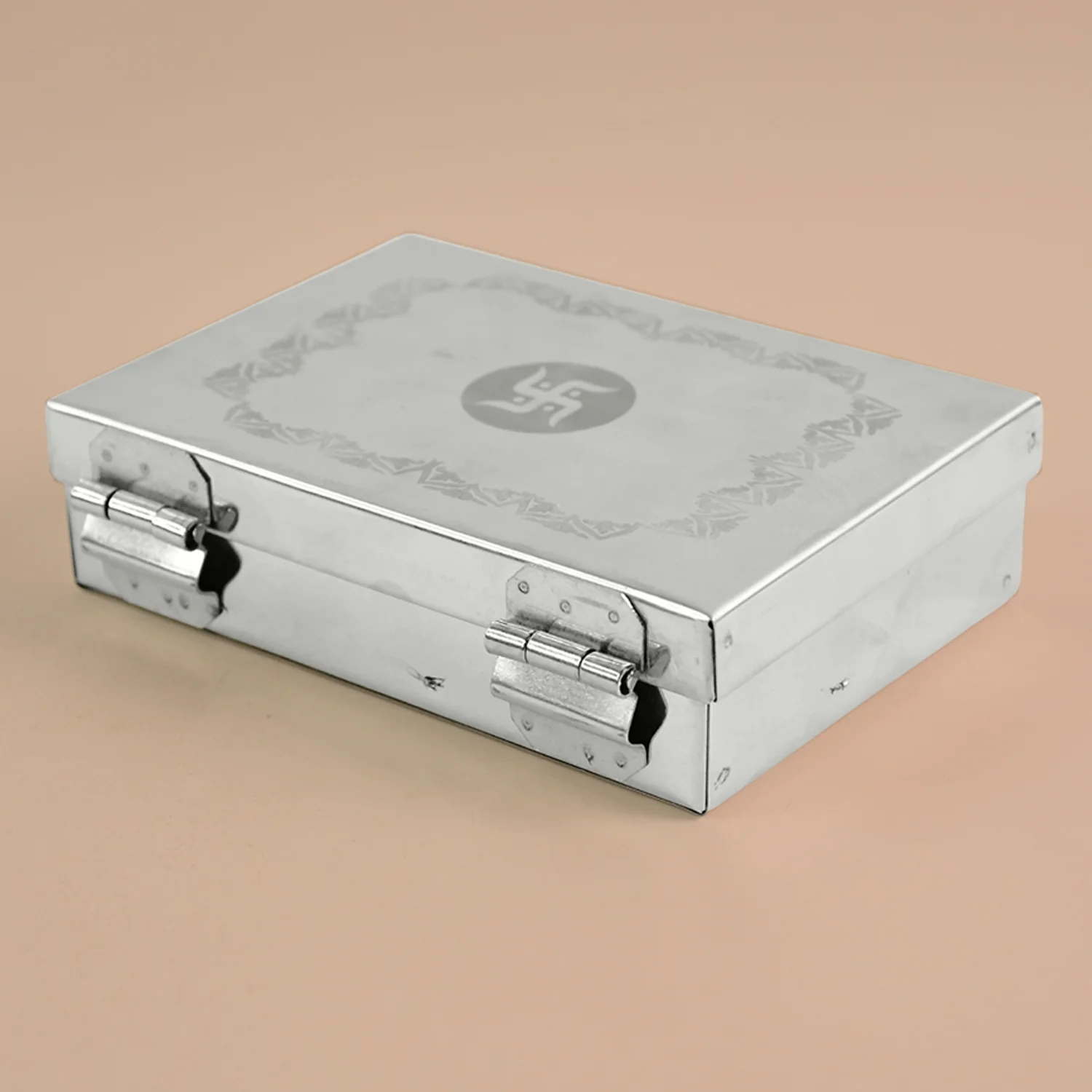 06-14208_koko_ss_jewelry_storage_organizer_box_1pc.webp Stainless Steel Jewelry Organizer – 6-Compartment Storage Box - Jewelry Organizer product image 6