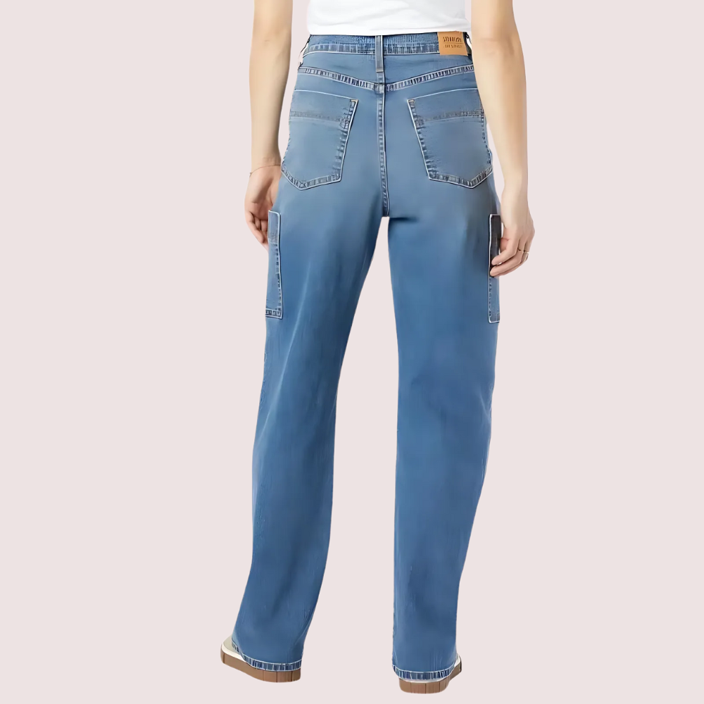 0pdYYjkfyzXxmuOXKZLAApmXk8gh6z1NOoiC3uAa.png Women's Heritage Utility Loose Fit High Rise Jeans - Image 2