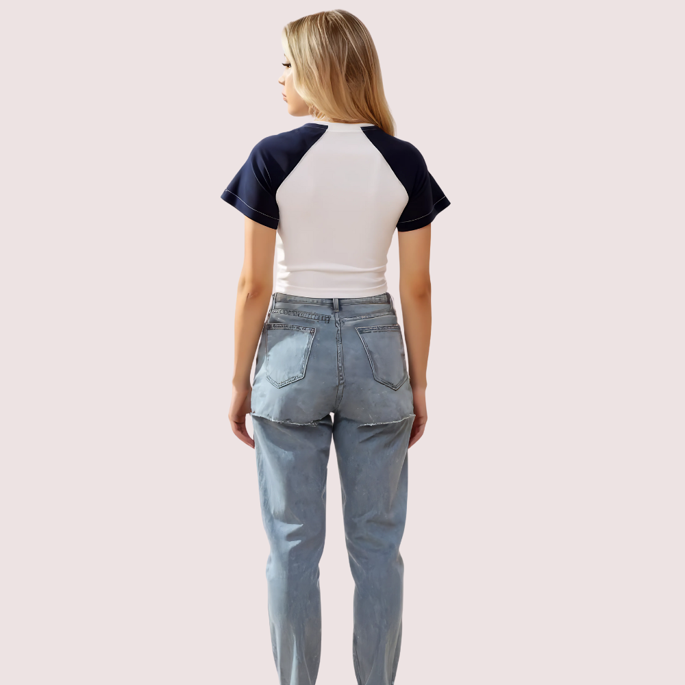 FBcYyKNbpSmJrUpXRZoeEpNV9EOVHR5bxUQDpi6D.png Women's Contrast Sleeve Graphic Crop Top – Urban Street Style Tee - Image 2