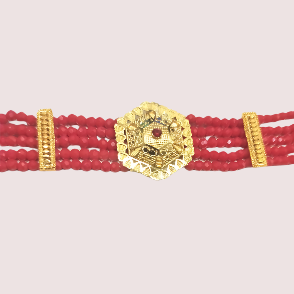 G2UFdwQ4vhDC5pQnSQVdyoHwbCO7MkDgPA7j4s9J.png HexaCharm Red Beaded Necklace with Golden Hexagon Pendant - Image 2