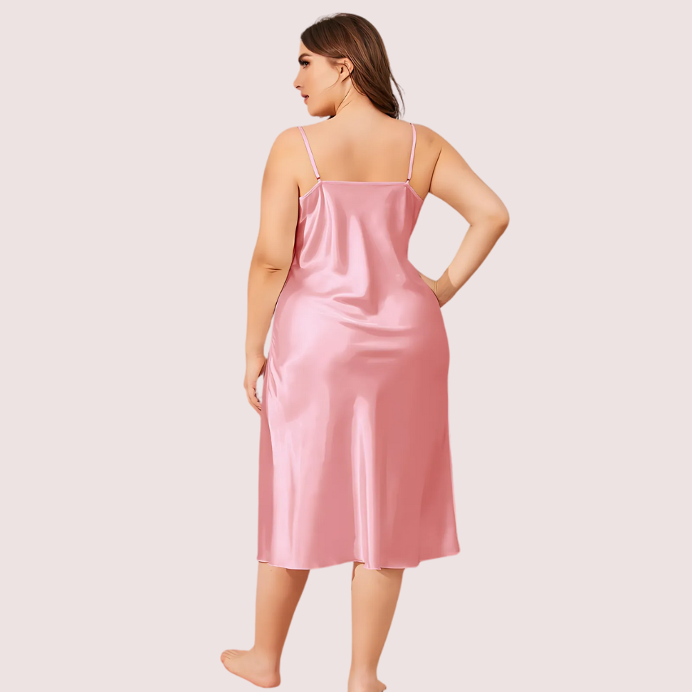 JNxZ3FGuS3X4rJRWi8DORoHPzHTEY7kh2mUfvZiv.png Plus Size Solid Satin Slip Dress (4XL–5XL) - Image 4