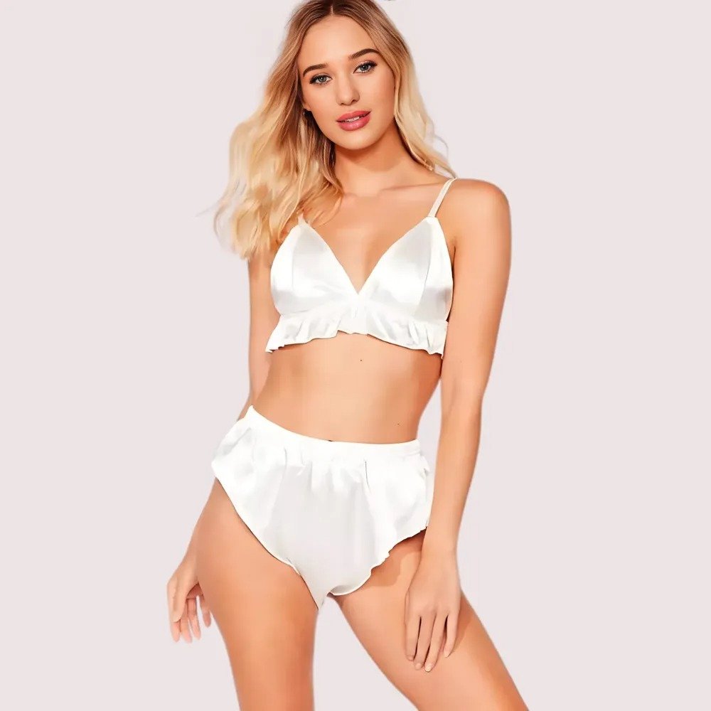 N3kF8eSCfUBg4corgCdCavwm5EYFs3Qe0iigujdG.jpg Stylish Pure Silk Bra Set for Modern Women - Silk Bra Sets