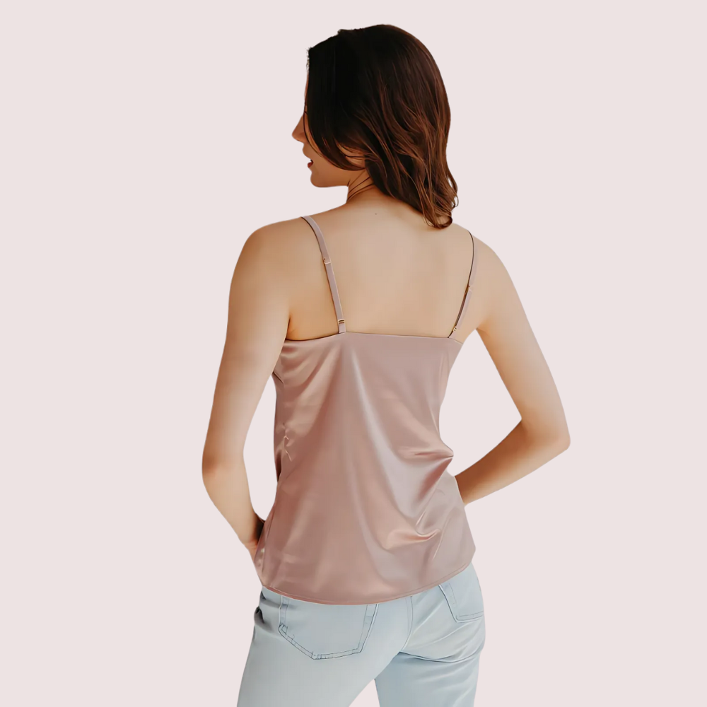 SZkbZDs8wEhGWnPI6vpYlQG3o6q1YEUMhMTrFPde.png Premium Silk Camisole for a Glamorous Look - Image 2