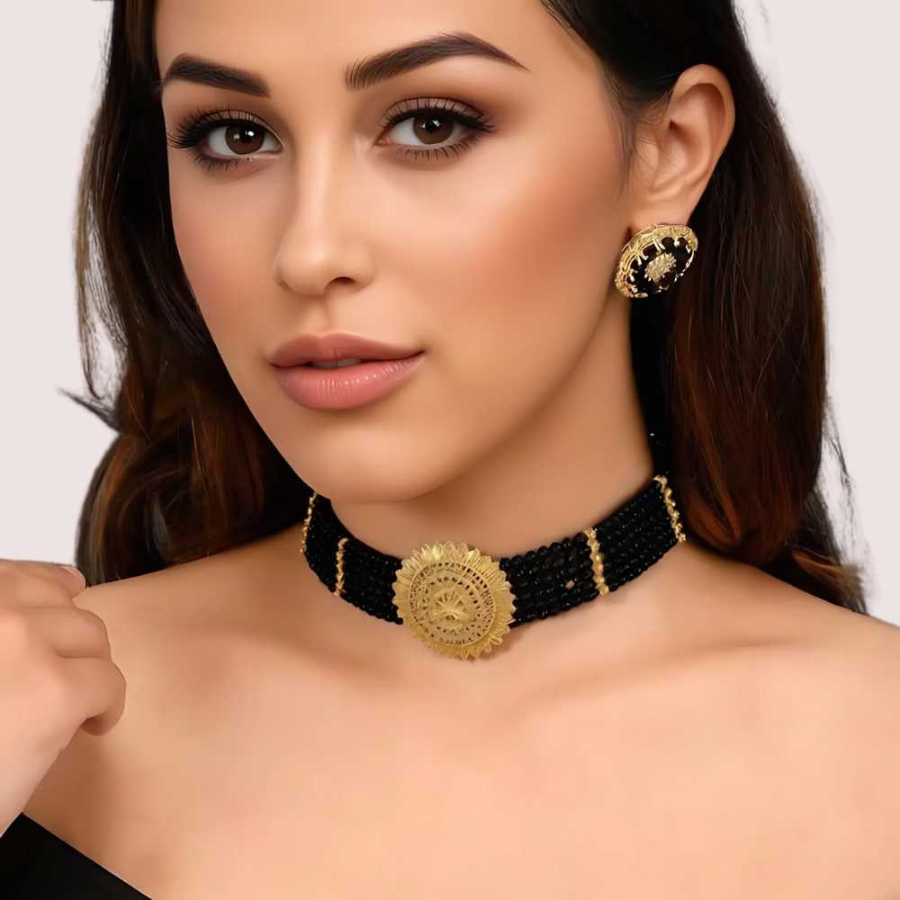 VWlEHVdLEfPcarfaJjPmomNaQm49OKt2tCJ3fQLx.png Midnight Majesty Black Beaded Necklace with Ornate Gold Floral Medallion