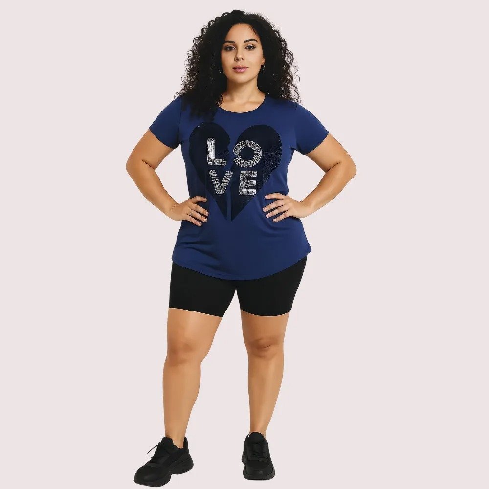 Xb2lhOjjVKgJ9d4WR8PlNgdg7T68eAe00l1XlfUm.jpg Navy Blue "LOVE" Graphic Casual Tee