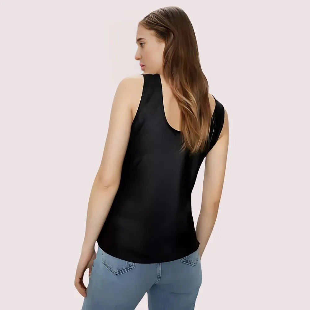 aAEeiVCPKN3Yu0C38RYjZT3EPkAOnrpKHb94skyV.jpg Silken Grace Day-to-Night Camisole - Image 2