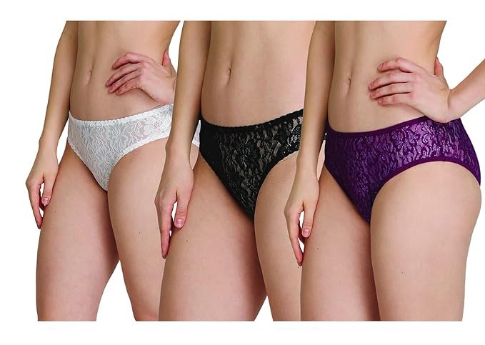 eQnPLt0ZstyOxCWaORYZJ5vB94pNC9rHfAGGu0qO.jpg Women's Low Waist Lace Panty Trio - Pack of 3 - Image 2