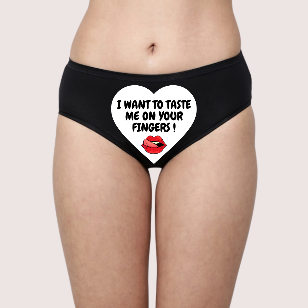 hGXUMeNrhTOcEn3oEthoht4G2vufjHBntUt8aggZ.png Playful Valentine’s Temptation Gift Box - Valentines Day Boxes product image 3