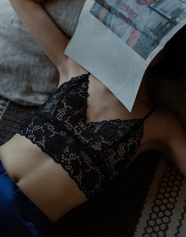 nSpPb9vNgvJrjOUQ2SV20etZDUSLOv8Nk197DRgn.jpg Elegant signature lace wirefree bralette - Image 2