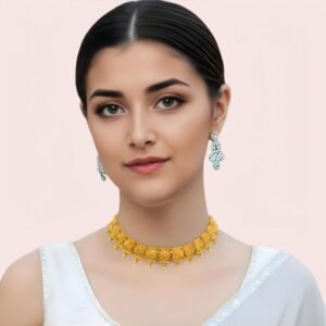 Elegant Starburst Gold-Tone Choker Necklace